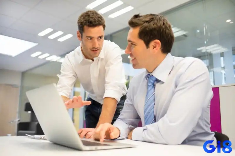 Nằm mơ thấy đồng nghiệp cũ cho thấy bạn rất xem trọng mối quan hệ đó