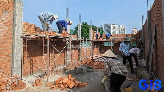 Mơ thấy người khác xây nhà mang theo thông điệp may mắn và phát triển cá nhân