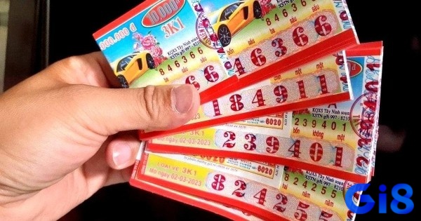 Giấc mơ thấy vợ/chồng trúng giải phụ hoặc nhỏ thể hiện cho niềm vui và giá trị nhỏ trong cuộc sống