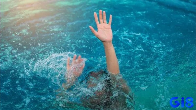 Mơ thấy mình bị chết đuối thể hiện cho các áp lực trong cuộc sống của bạn